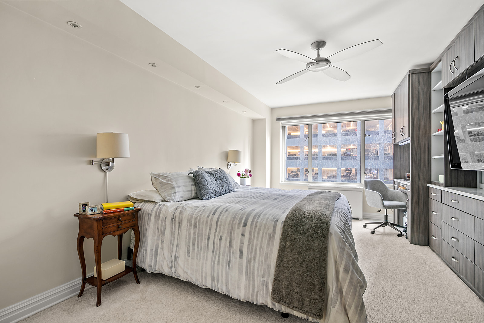200 East 57th Street, Unit 7L Manhattan, NY 10022 - Photo 8 of 18