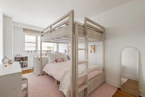 $3,450,000 | 165 West 66th Street, Unit 8ZA | Upper West Side