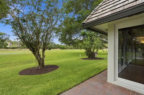 $730,000 | 4002 South Cypress Lane, Unit P17, Pompano Beach, FL 33069