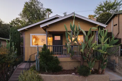 $1,249,000 | 6205 Vidette Street, Los Angeles, CA 90042