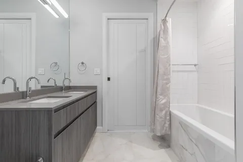 $2,695,000 | 140 Shawmut Avenue, Unit 7A, Boston, MA 02118