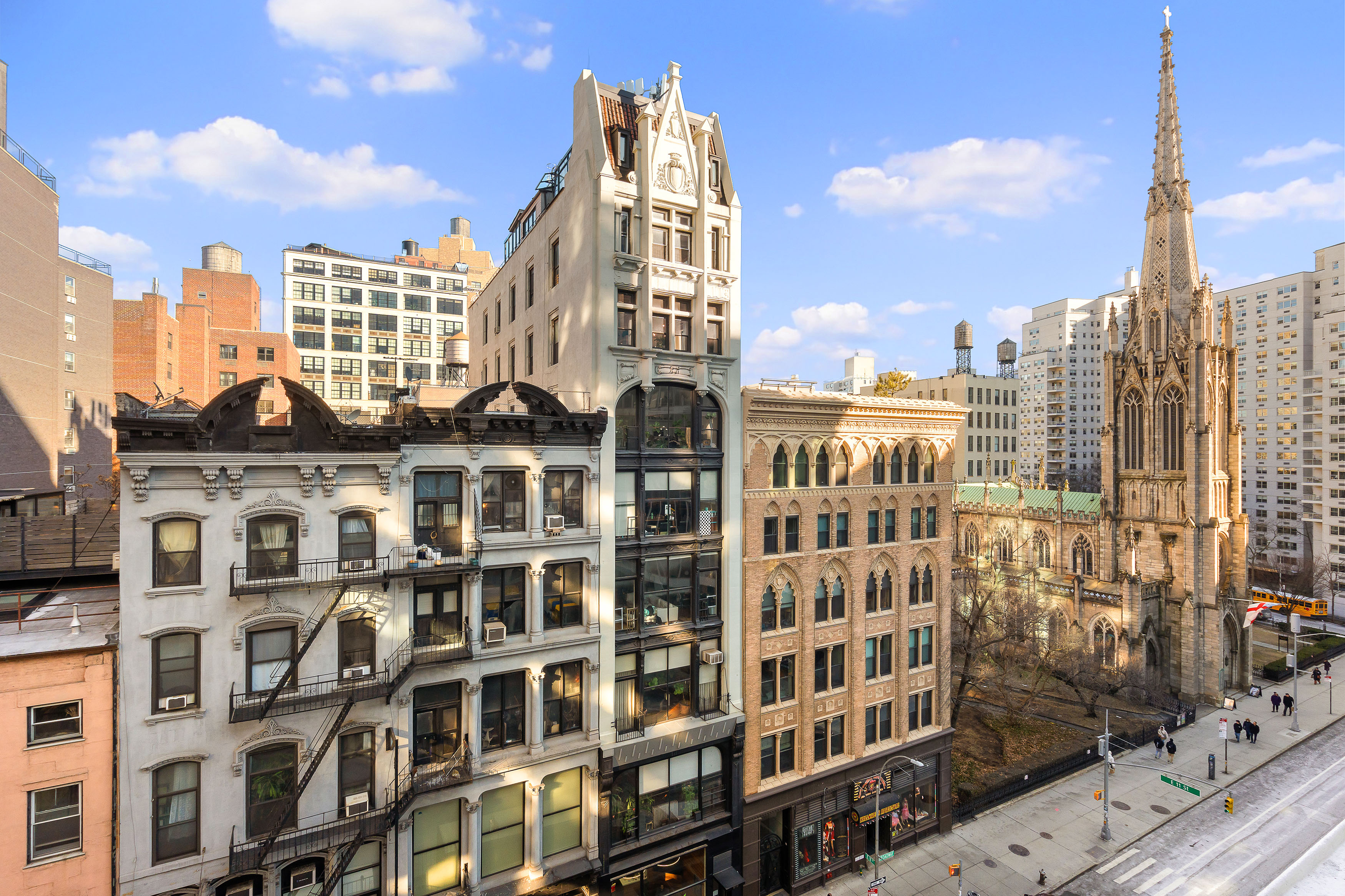 67 East 11th Street, Unit 624 Manhattan, NY 10003 - Photo 4 of 13 a view of a city with tall buildings