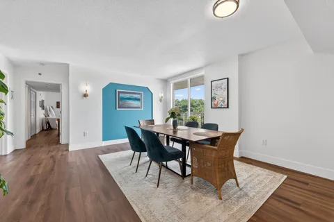 $450,000 | 1650 Coral Way, Unit 607, Miami, FL 33145