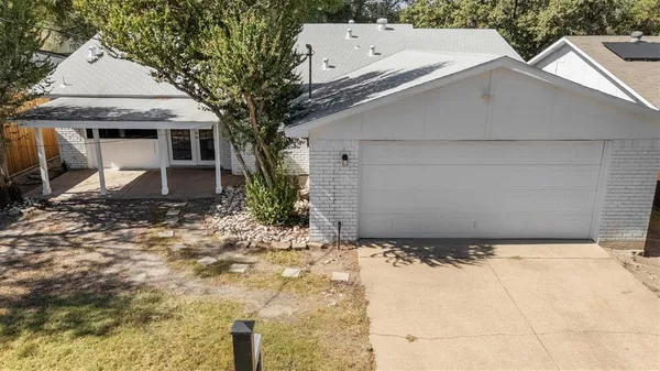 $420,000 | 2814 Lindbergh Drive, Dallas, TX 75228