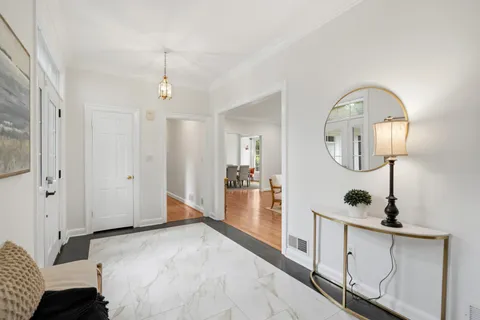 Contact Agent | 6613 Bradley Boulevard, Bethesda, MD 20817