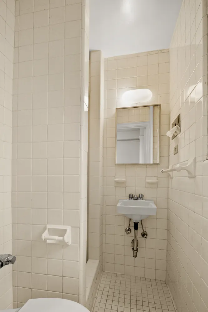 $1,100,000 | 235 West End Avenue, Unit 12H | Upper West Side