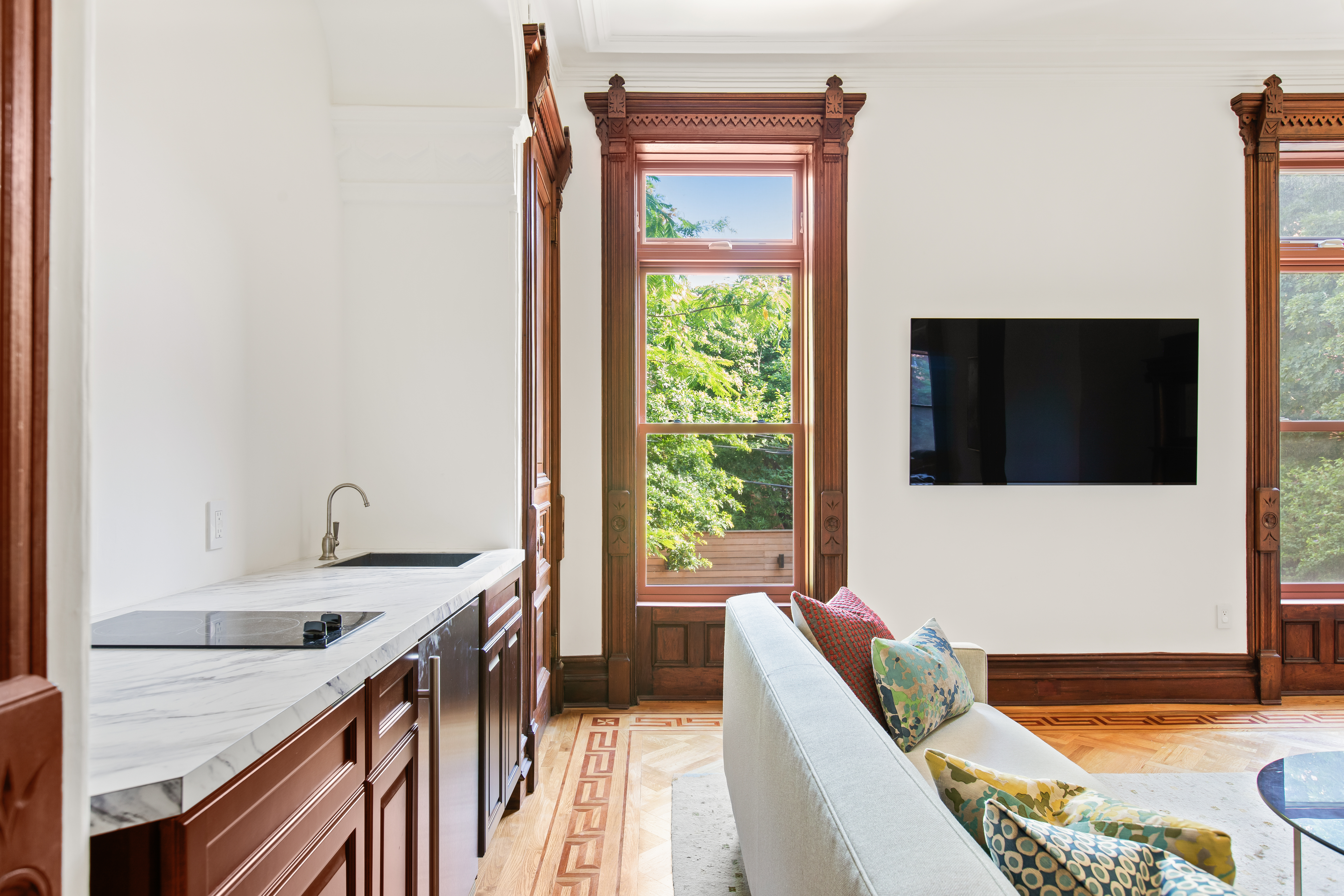 290 Jefferson Avenue Brooklyn, NY 11216 - Photo 4 of 23