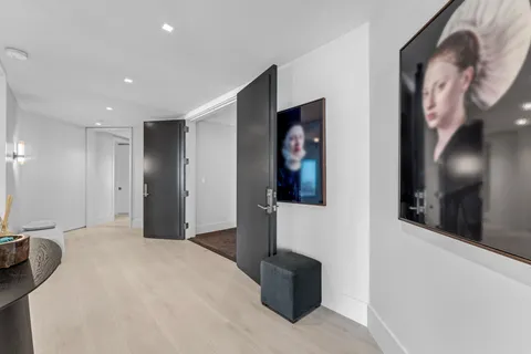 $11,750,000 | 1425 Brickell Avenue, Unit 42F, Miami, FL 33131