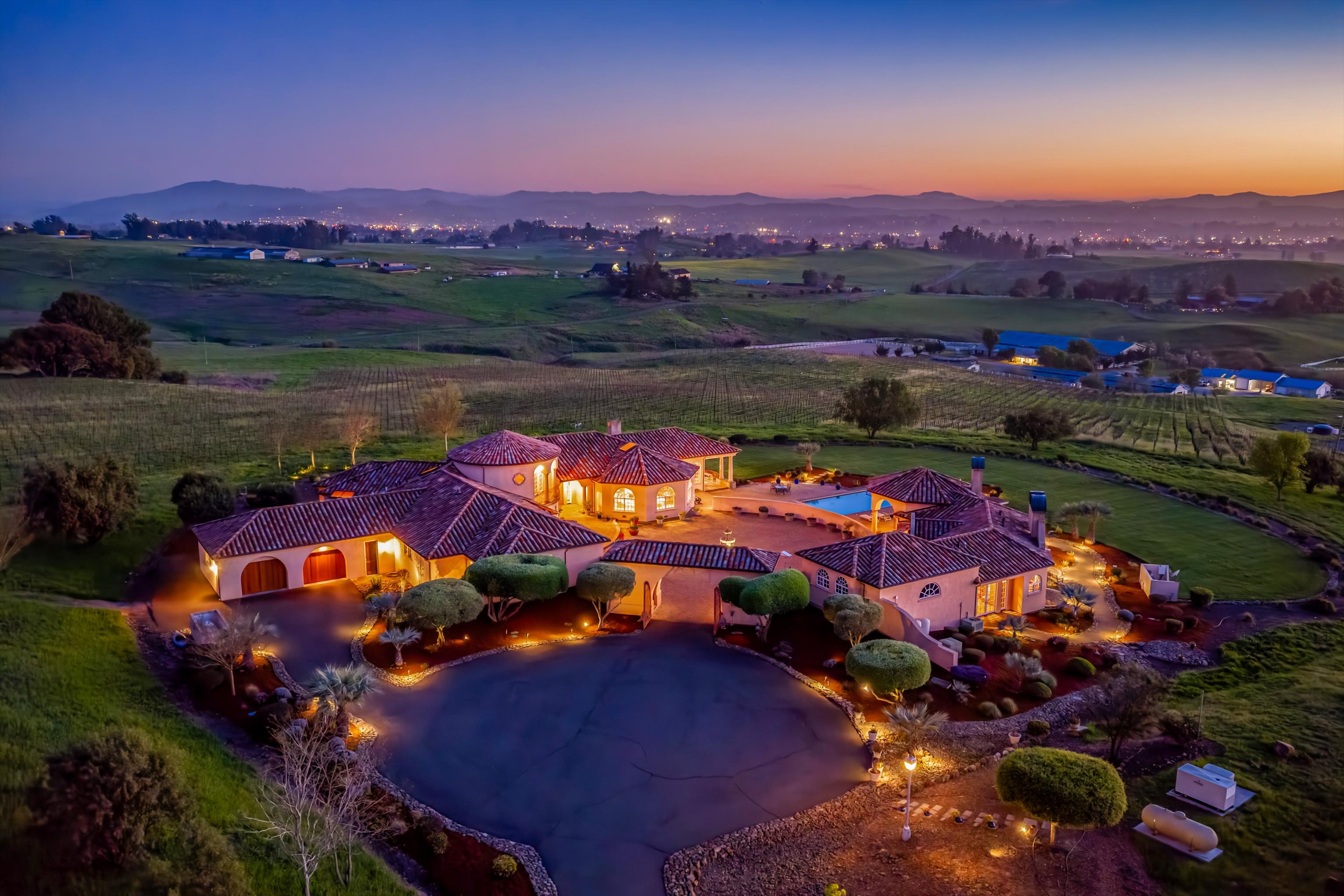 2420 Mountain Ranch Road Petaluma, CA 94954 - Photo 17 of 19