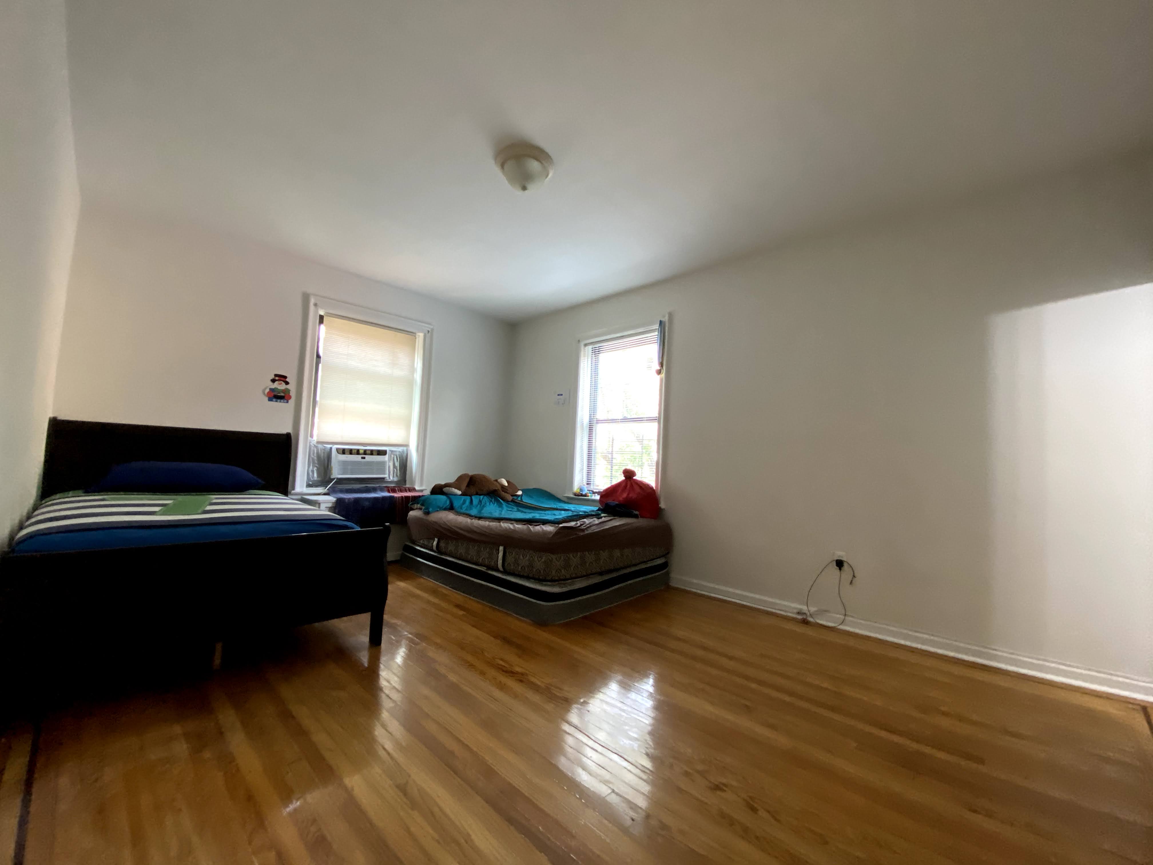 89-10 35th Avenue, Unit B4L Queens, NY 11372 - Photo 4 of 8