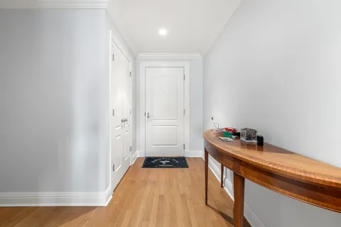 $3,350,000 | 1 Huntington Avenue, Unit 801, Boston, MA 02199