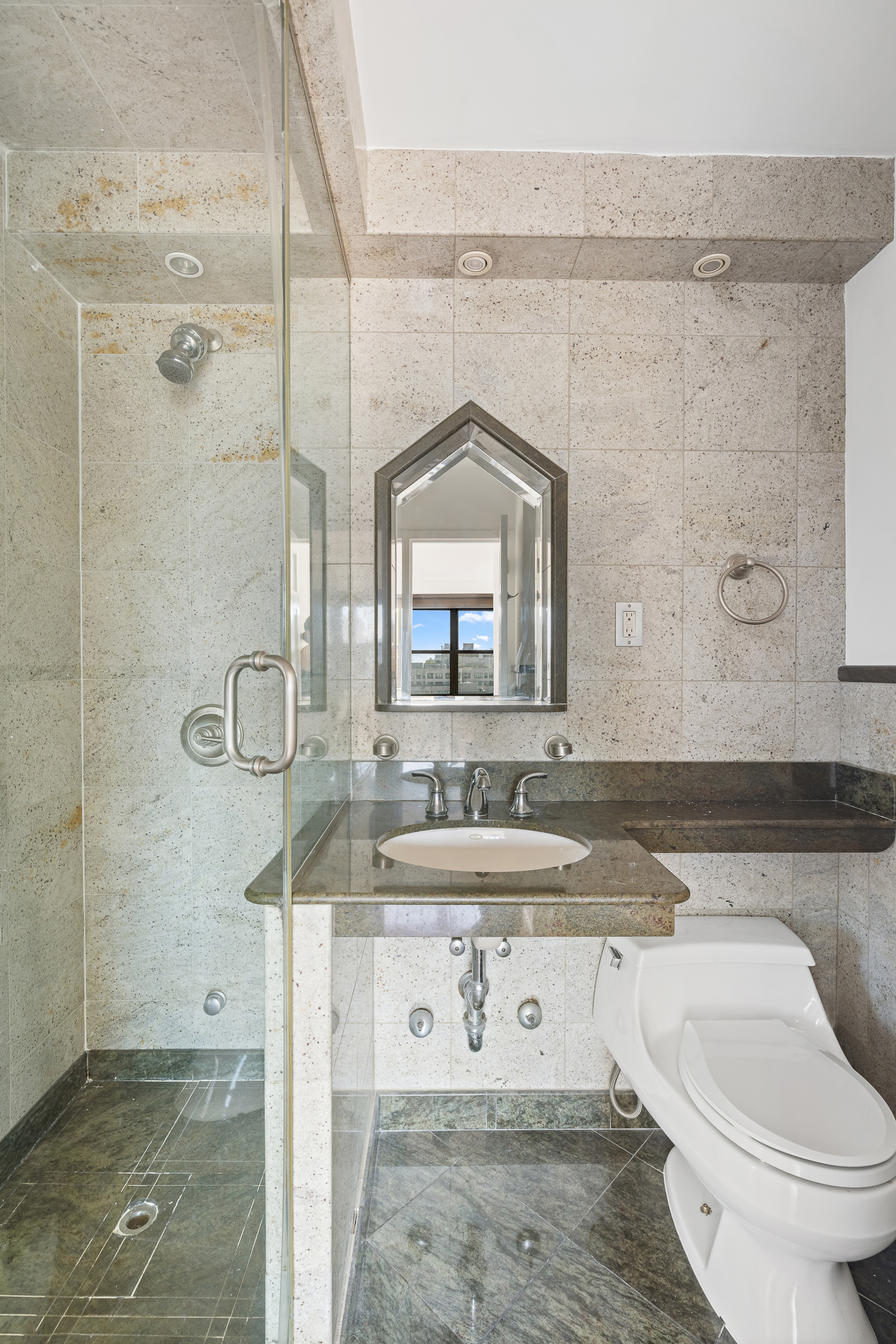 210 East 15th Street, Unit 10HJK Manhattan, NY 10003 - Photo 9 of 13 Gallery Image 9