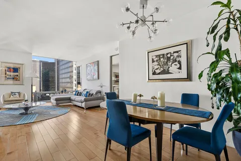 $2,850,000 | 641 5th Avenue, Unit 28B | Midtown East