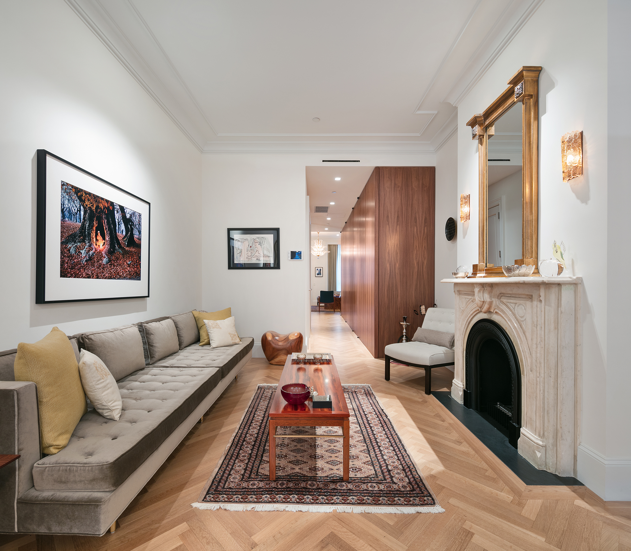225 East 48th Street Manhattan, NY 10017 - Photo 8 of 26 Gallery Image 8
