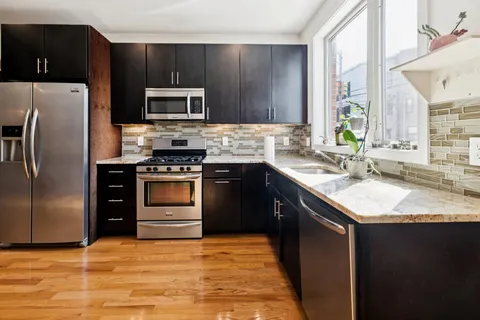 $435,000 | 2555 Carpenter Street, Unit A, Philadelphia, PA 19146
