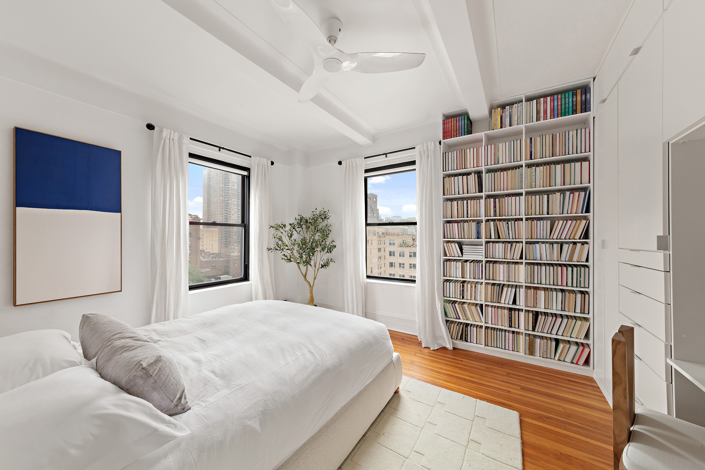 33 5th Avenue, Unit 11D Manhattan, NY 10003 - Photo 5 of 9 Gallery Image 5