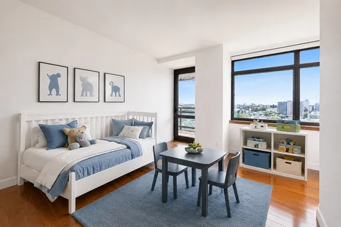 $1,150,000 | 112-01 Queens Boulevard, Unit 21B | Forest Hills