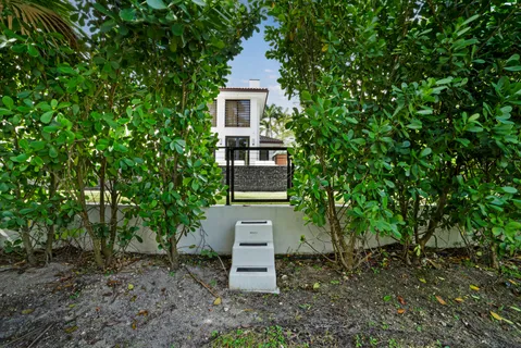 $13,995,000 | 199 Caoba Court, Miami, FL 33143