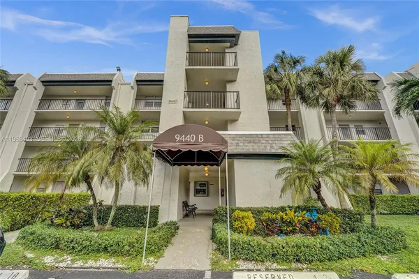 $1,750 | 9440 Poinciana Place, Unit 108, Davie, FL 33324