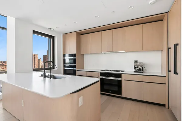 $21,000 | 480 Kent Avenue, Unit PH1F | Williamsburg