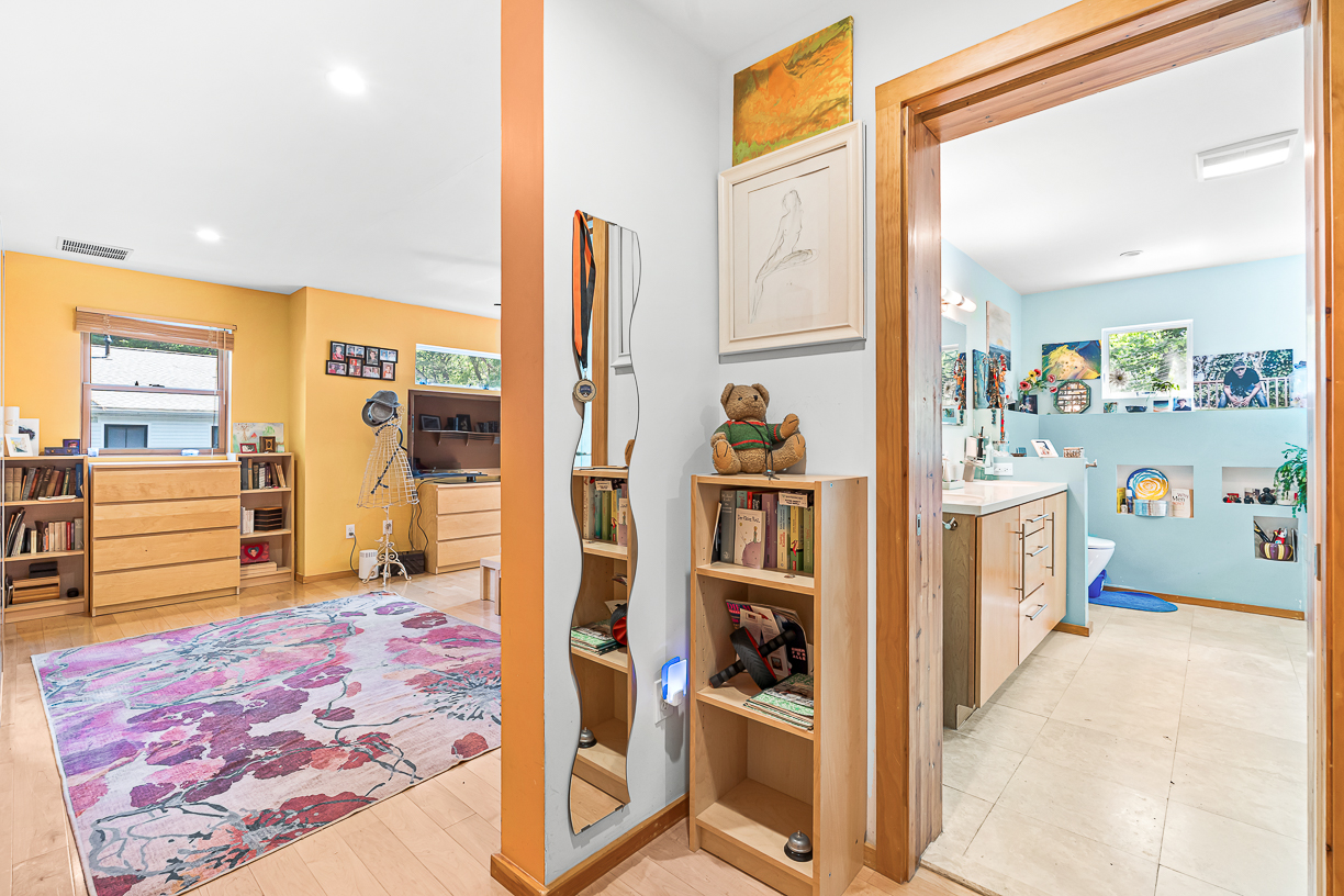 53 Sheridan Road Wellesley Hills, MA 02481 - Photo 42 of 75 Gallery Image 42