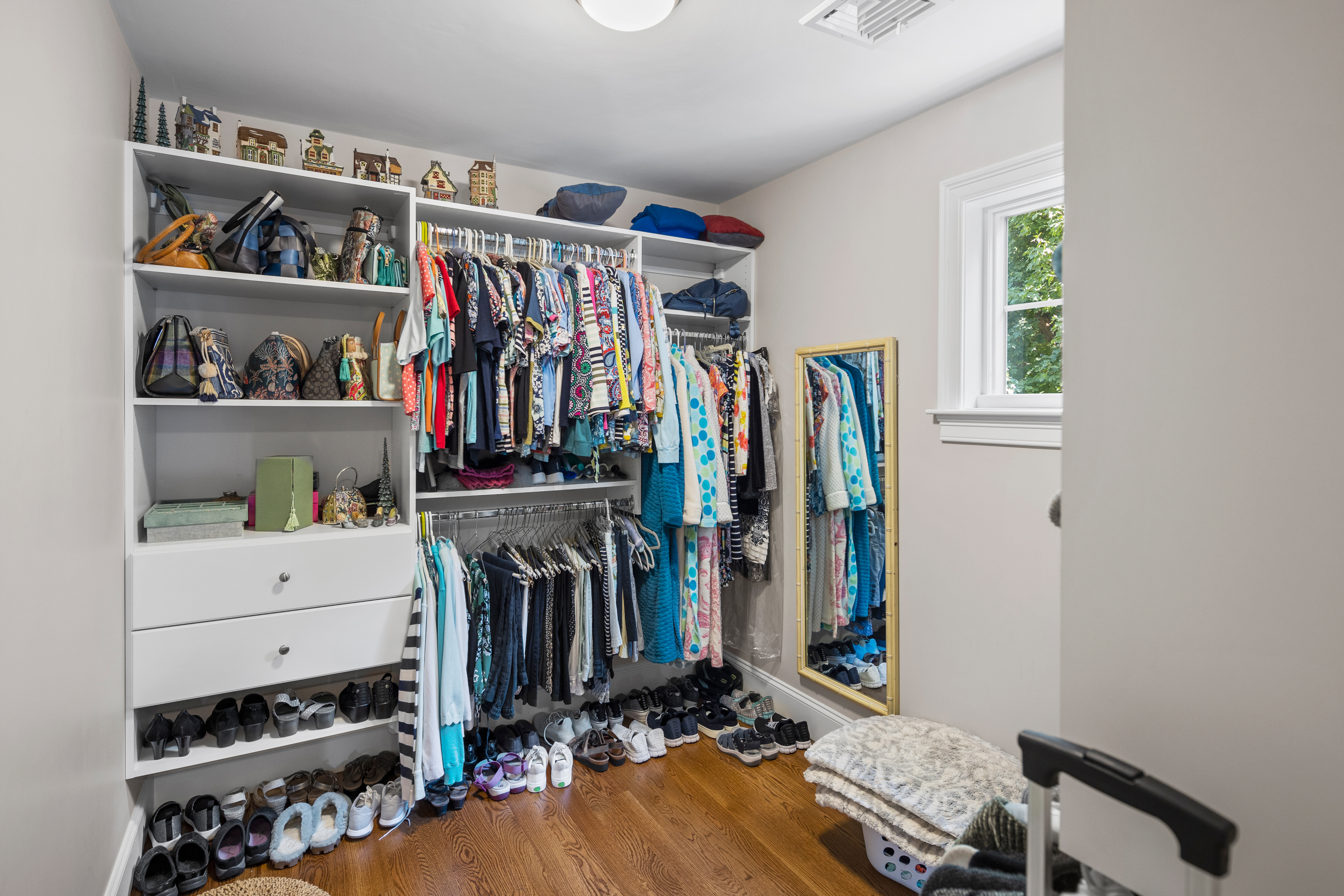 136 Manning Street Needham Heights, MA 02494 - Photo 15 of 33