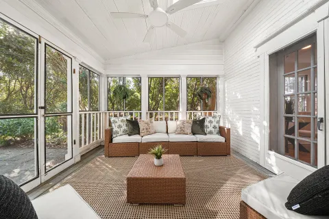 $1,100,000 | 2404 King Street, Alexandria, VA 22301