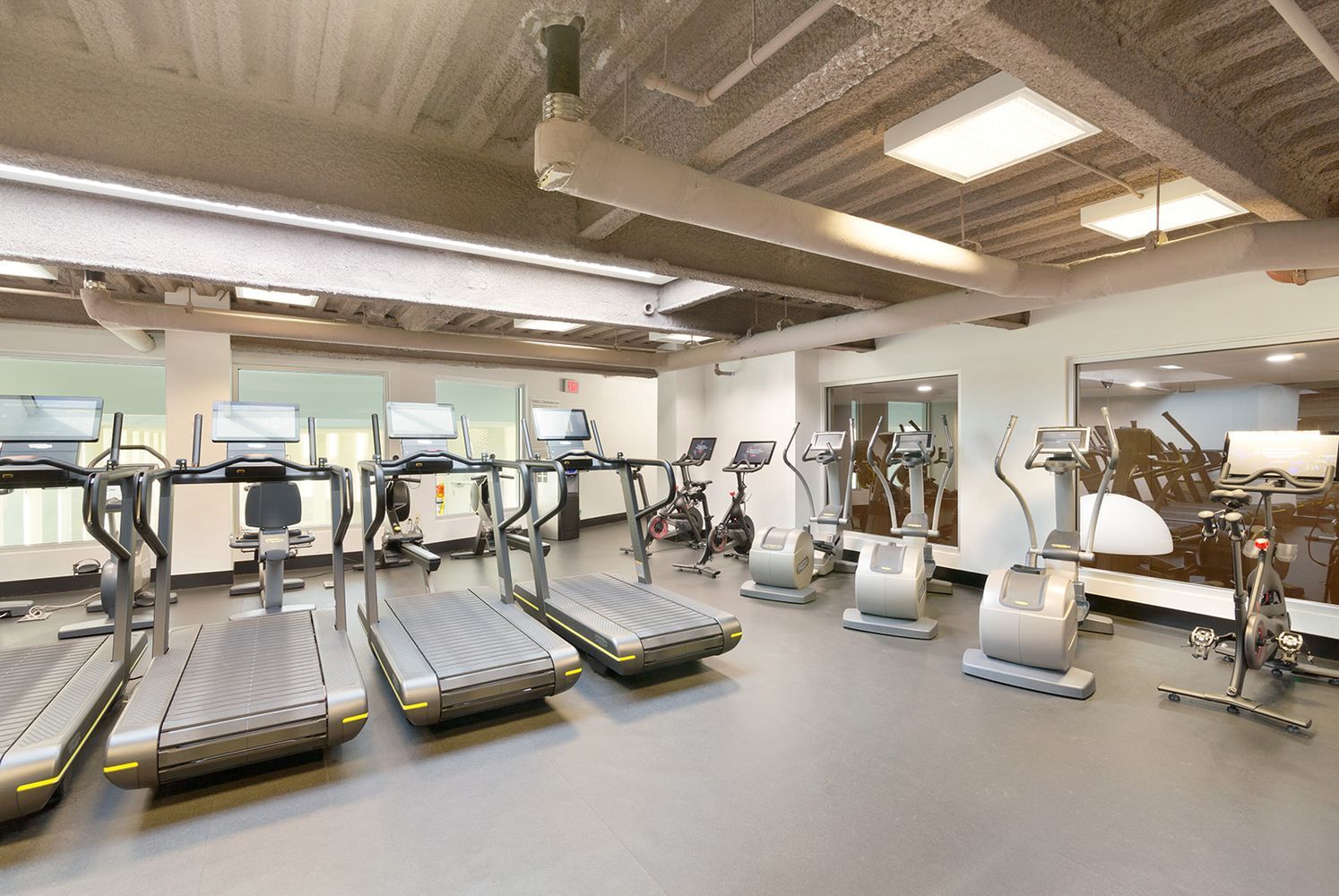 150 Myrtle Avenue, Unit 805 Brooklyn, NY 11201 - Photo 13 of 26 a view of a room with gym equipment