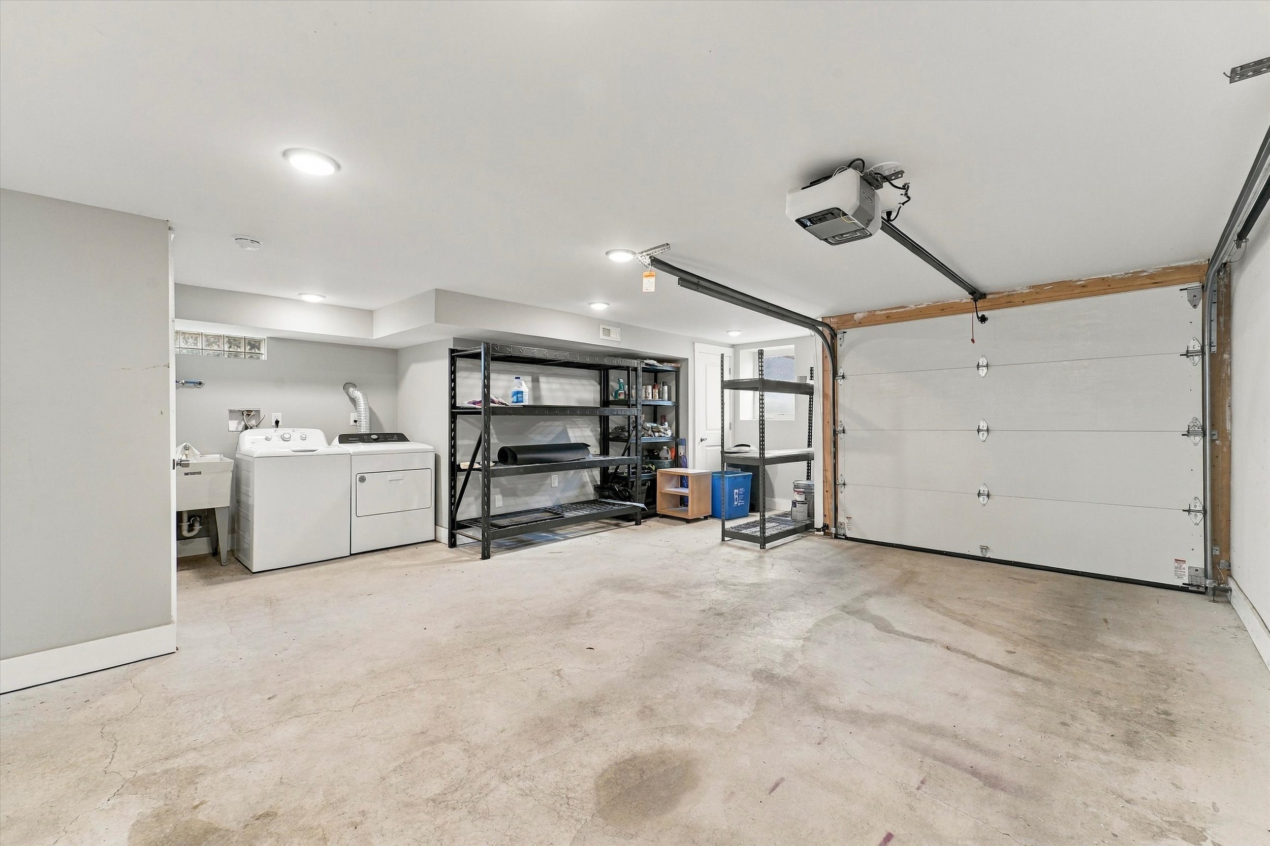 7242 Hill Road Philadelphia, PA 19128 - Photo 33 of 37 Gallery Image 33