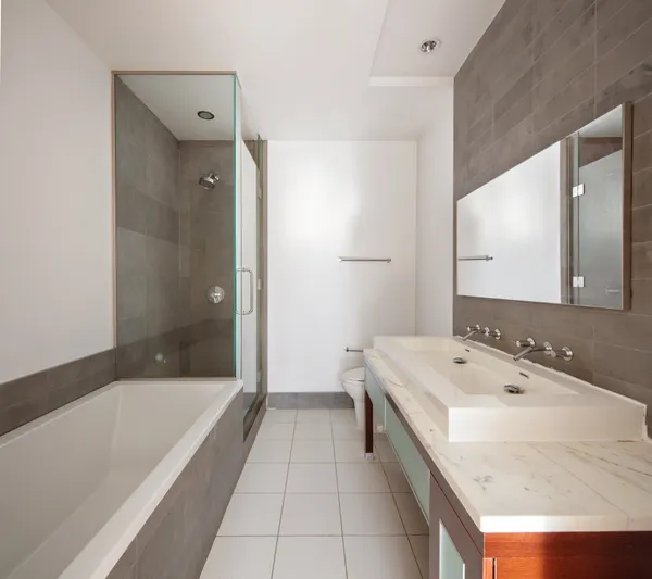 $1,699,000 | 30 Bayard Street, Unit 2A | Williamsburg