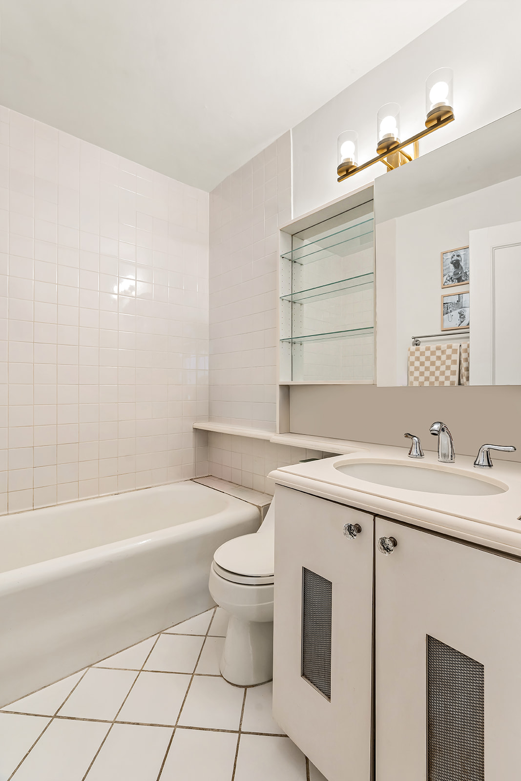 12 West 72nd Street, Unit 11E Manhattan, NY 10023 - Photo 5 of 6