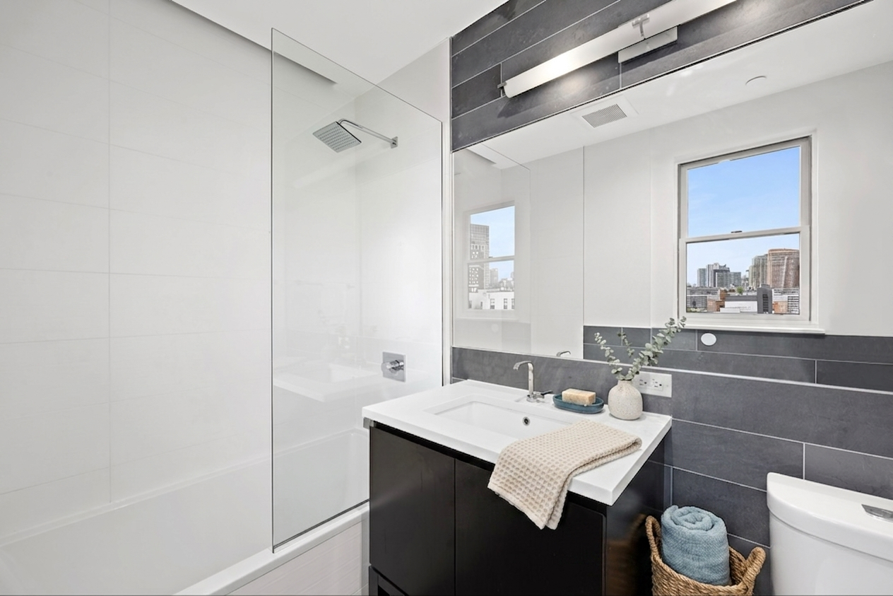 1059 Manhattan Avenue, Unit PHB Brooklyn, NY 11222 - Photo 6 of 8 Gallery Image 6