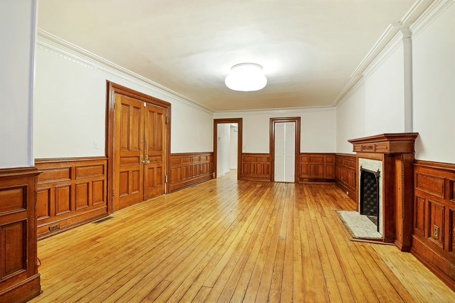 553 2nd Street, Unit 1 Brooklyn, NY 11215 - Photo 3 of 11 a view of a livingroom with wooden floor