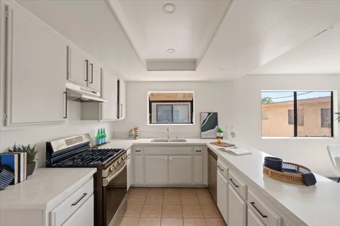 $525,000 | 850 West 157th Street, Unit 6, Gardena, CA 90247