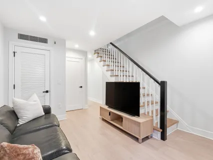 $1,425,000 | 327.5 7th Street, Jersey City, NJ 07302