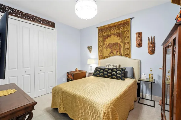 $575,000 | 2318 Marquesa Circle, Naples, FL 34112