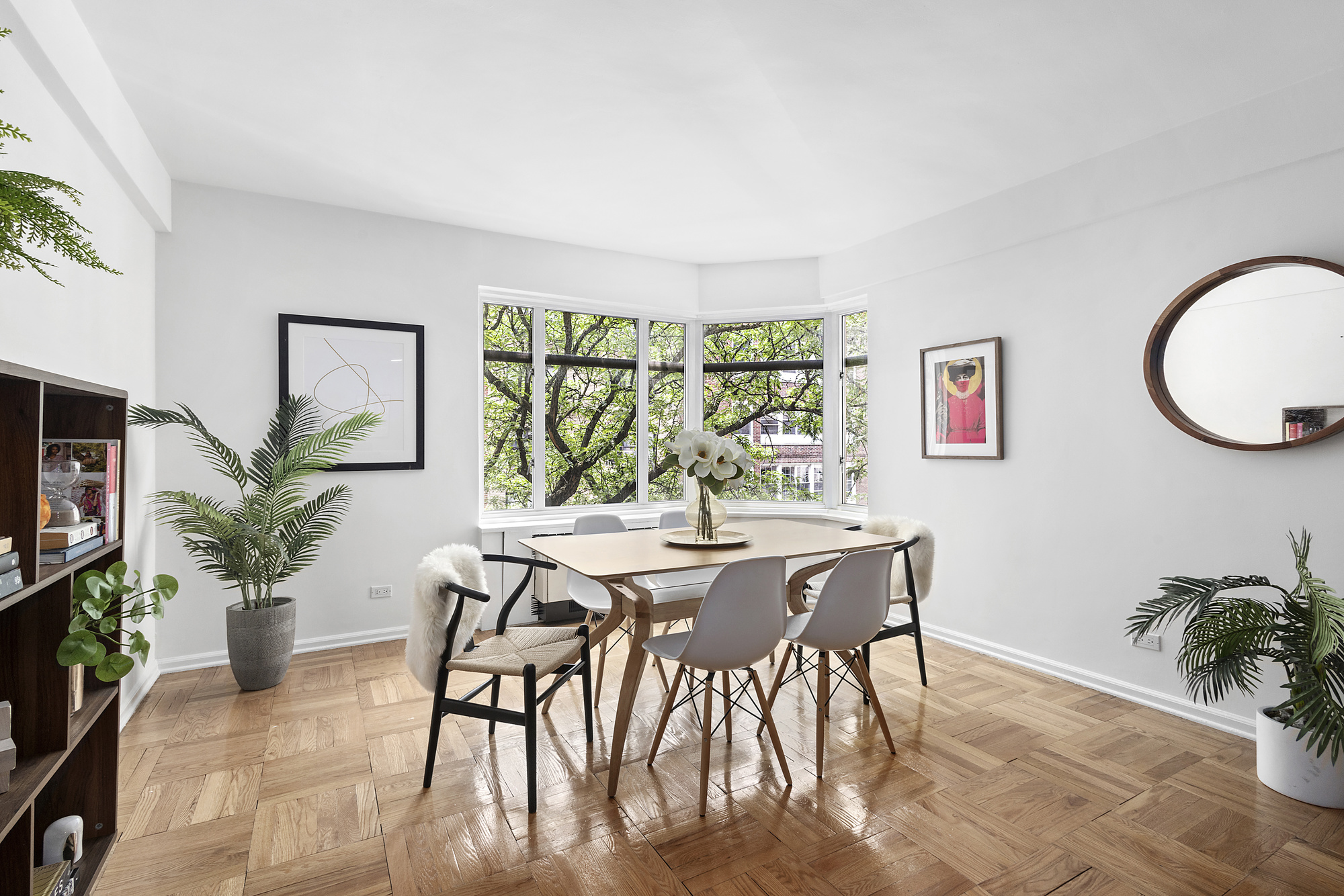 65 East 76th Street, Unit 4D Manhattan, NY 10021 - Photo 3 of 10