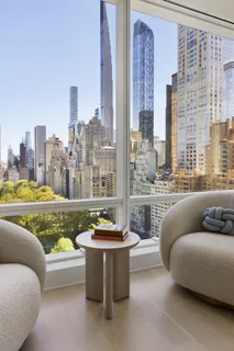 $7,390,000 | 1 Central Park West, Unit 24D | Upper West Side