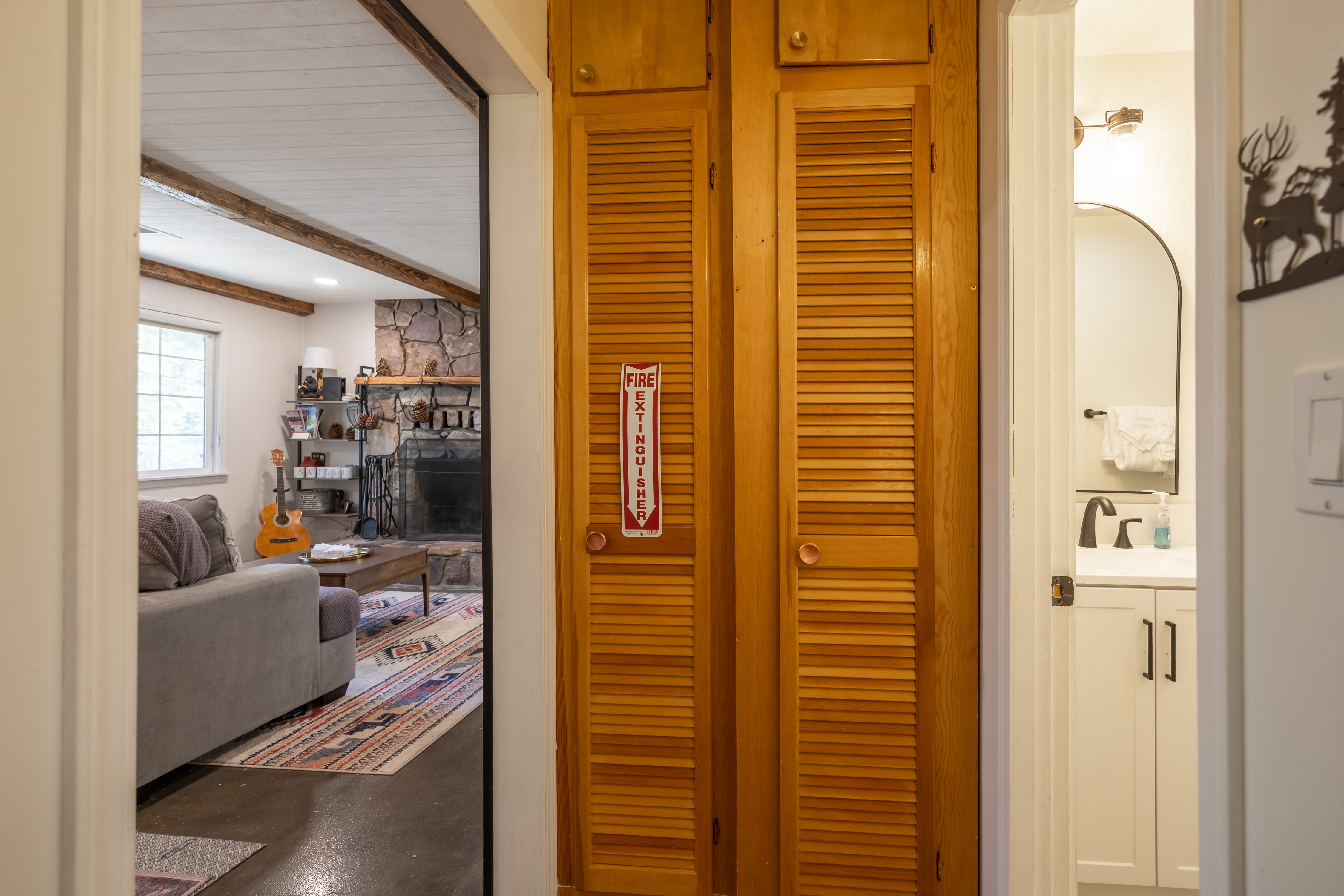 682 Maple Lane Sugarloaf, CA 92386 - Photo 17 of 36