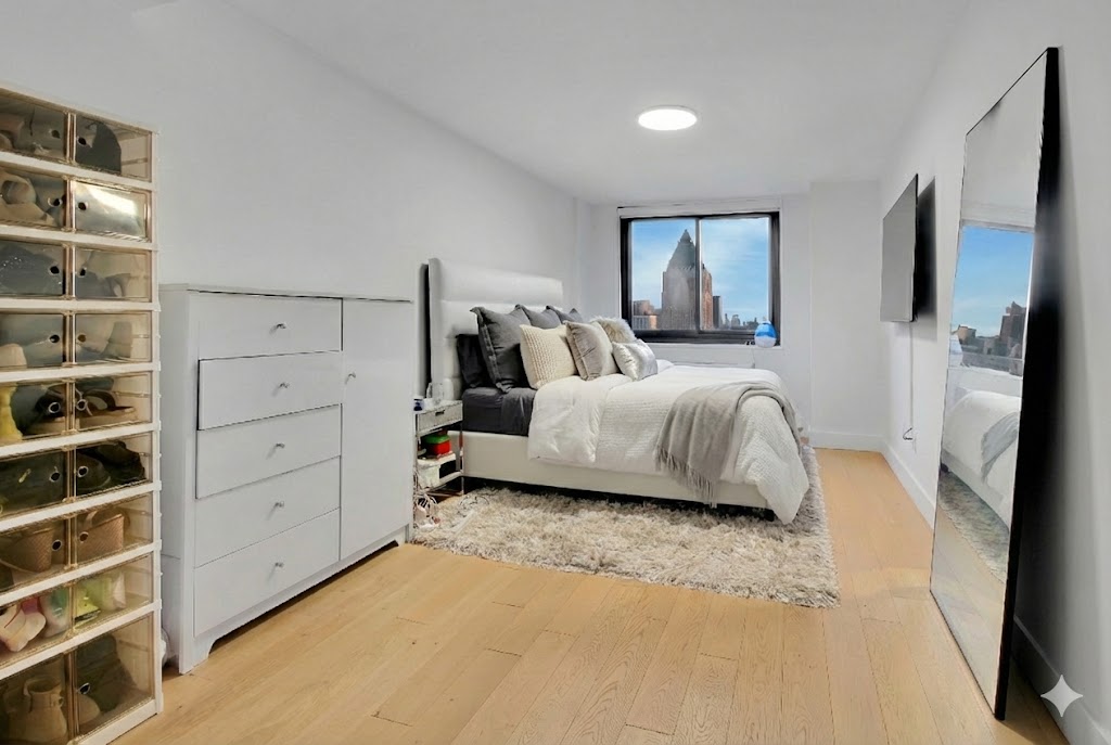 347 West 57th Street, Unit PHD Manhattan, NY 10019 - Photo 5 of 10