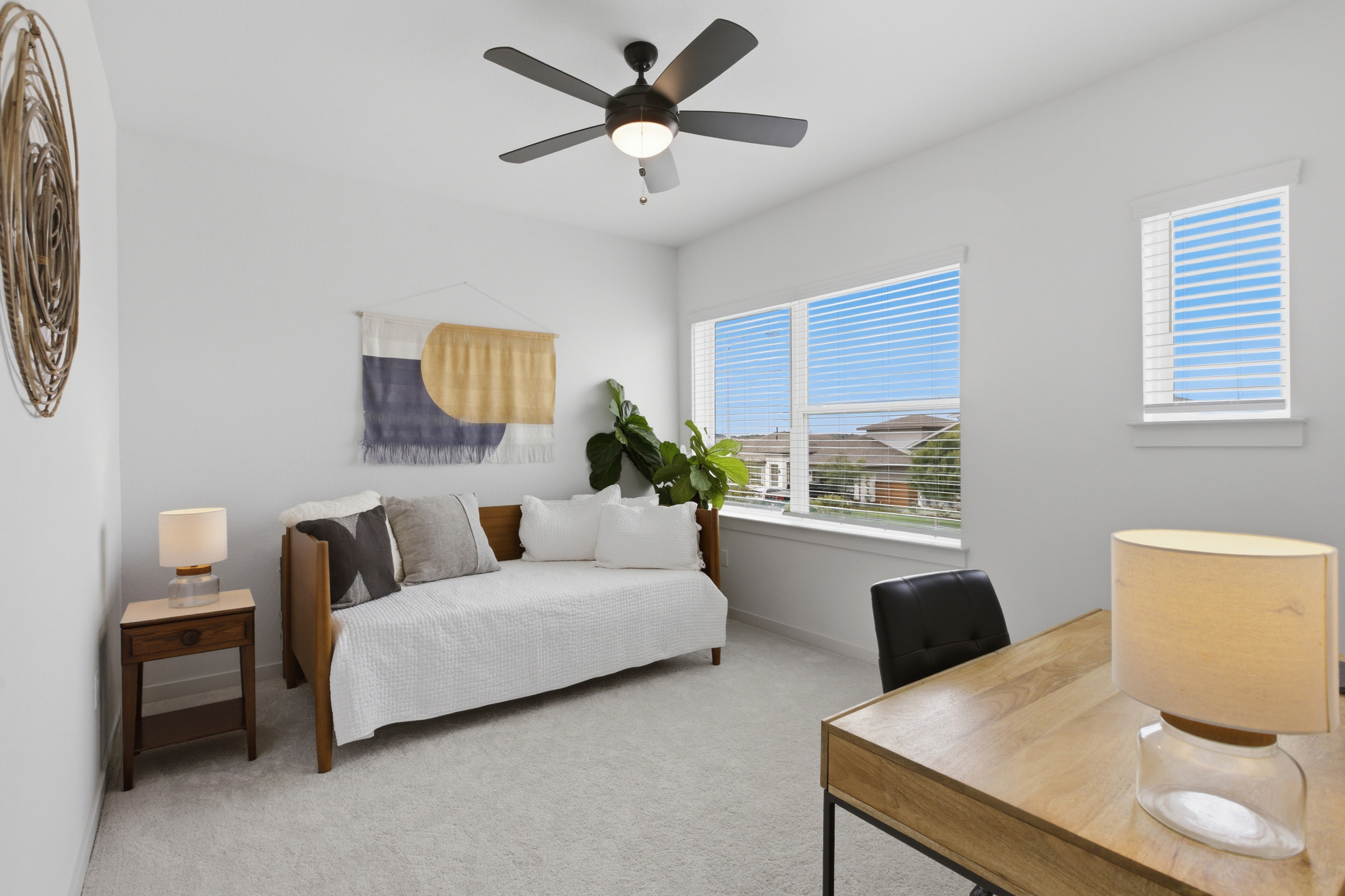 9001 Spire View Austin, TX 78744 - Photo 29 of 33