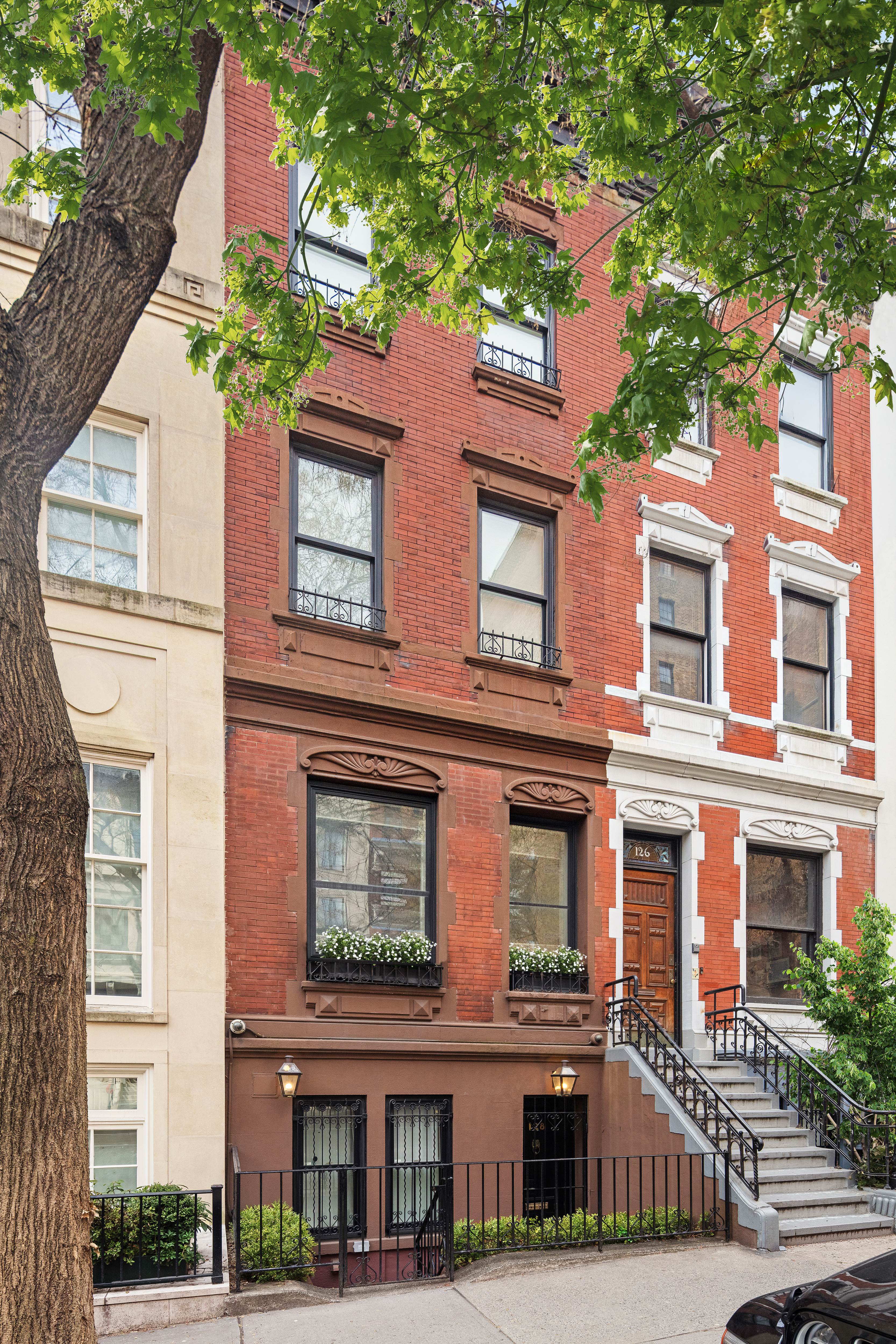 128 East 92nd Street Manhattan, NY 10128 - Photo 22 of 23