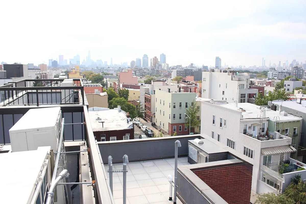 222 Withers Street, Unit 2A Brooklyn, NY 11211 - Photo 5 of 11