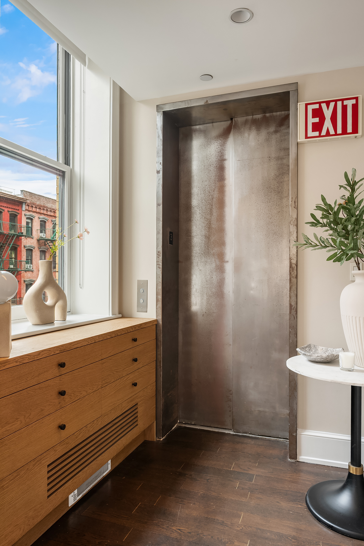 161 Grand Street, Unit 3B Manhattan, NY 10013 - Photo 17 of 19