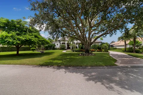 $2,575,000 | 12901 Pond Apple Drive East, Naples, FL 34119