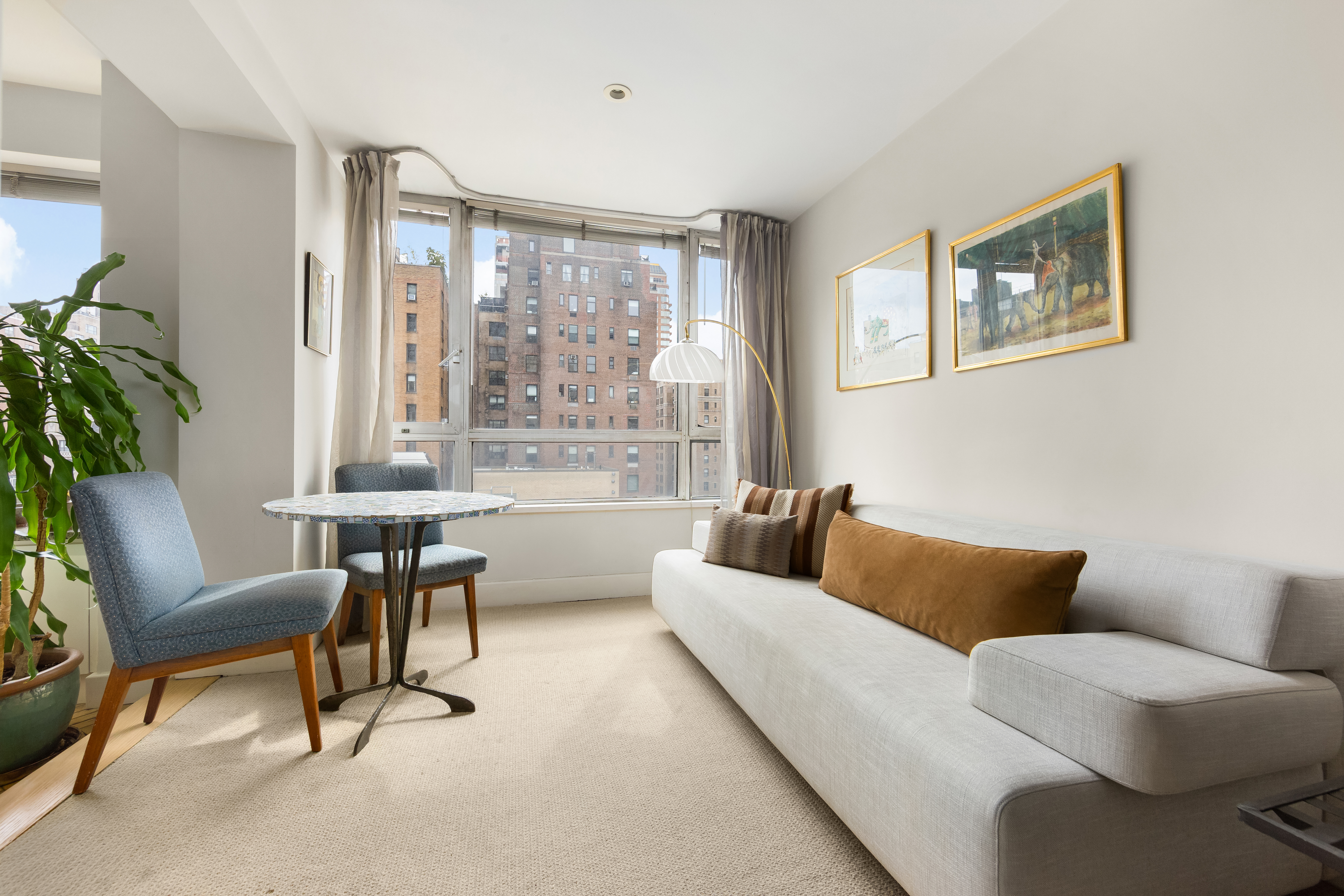 47 East 87th Street, Unit 9E Manhattan, NY 10128 - Photo 7 of 10