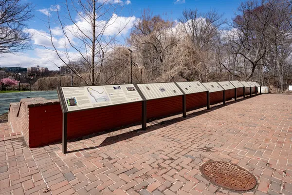$221,500 | 1860 Clydesdale Place Northwest, Unit Undisclosed, Washington, DC 20009