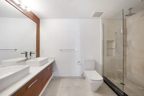 $750,000 | 601 Northeast 27th Street, Unit 1501, Miami, FL 33137