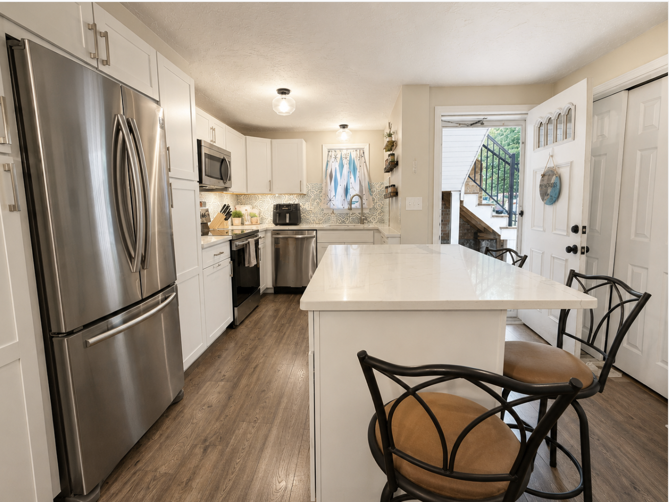 194 Washington Street, Unit B Canton, MA 02021 - Photo 2 of 11