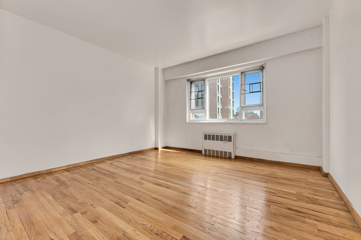 135 Ashland Place, Unit 8B Brooklyn, NY 11201 - Photo 11 of 16
